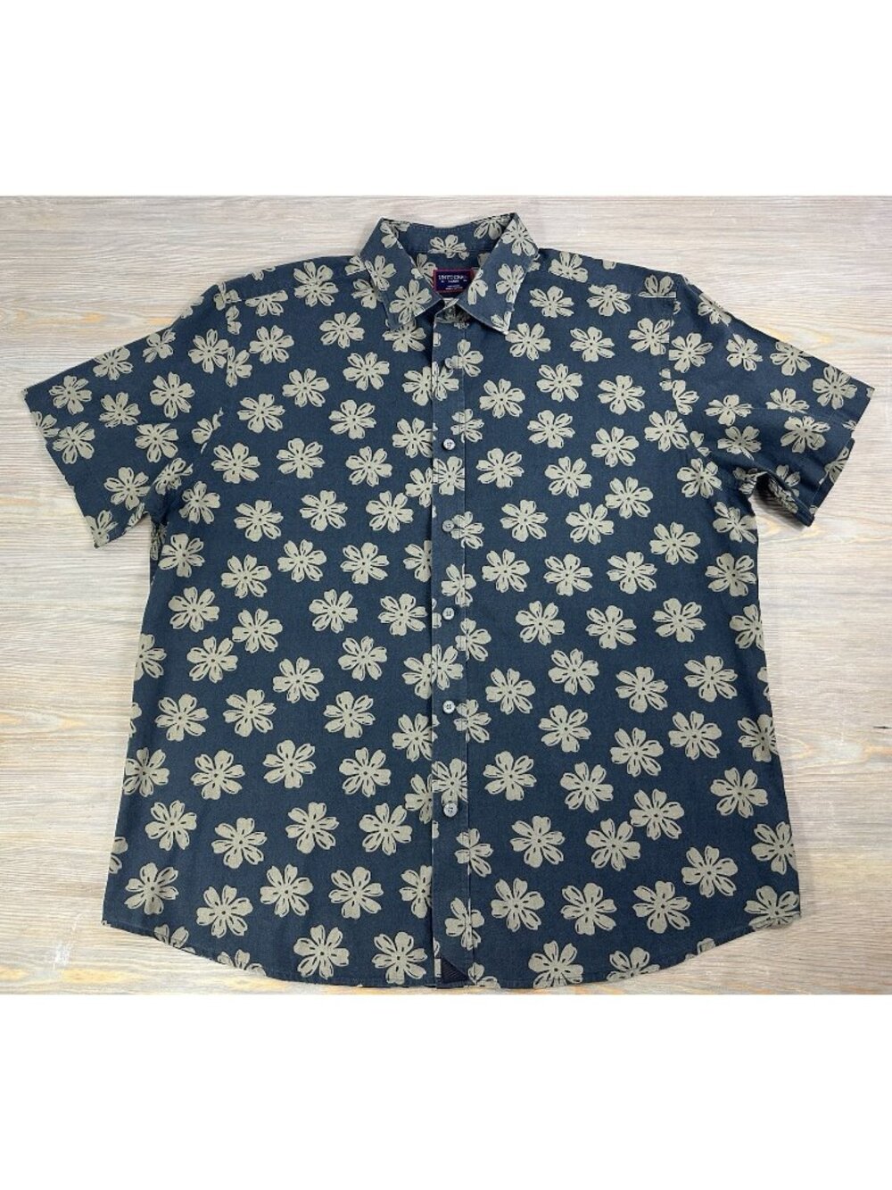 UNTUCKit Dorado Floral Print Short Sleeve Button Up Shirt Mens L Read